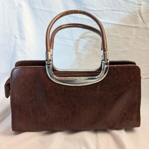 Vintage East-West Structured Handbag w/ silver hardware Brown VEGAN Y2K 90s
